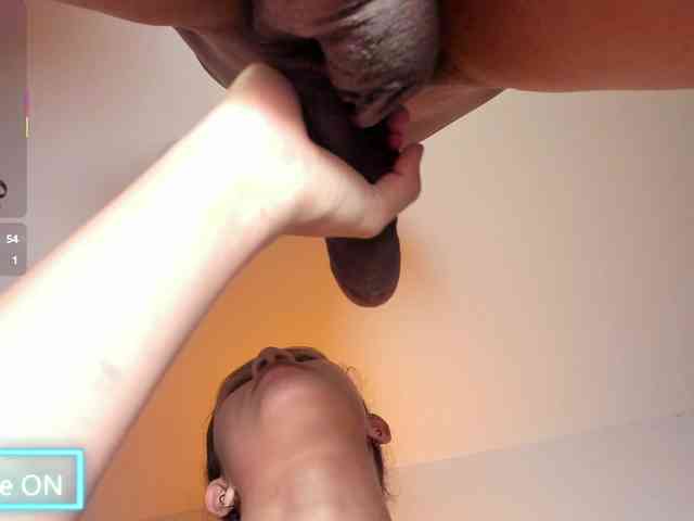 Houseofpleausure1 webcam