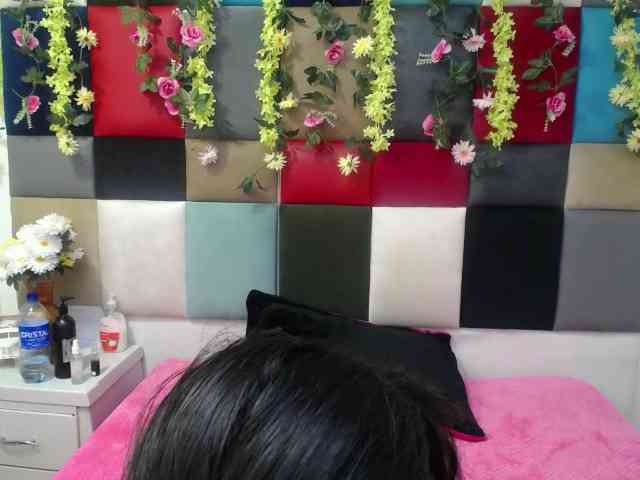 kendalltaylor20 webcam