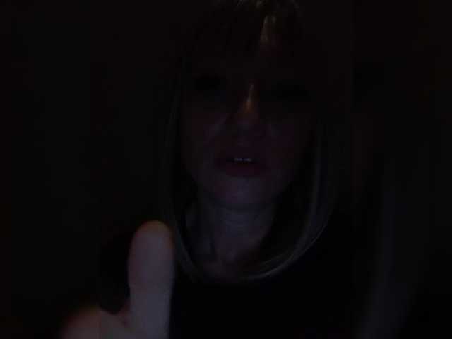 Lena-33's BongaCams show and profile