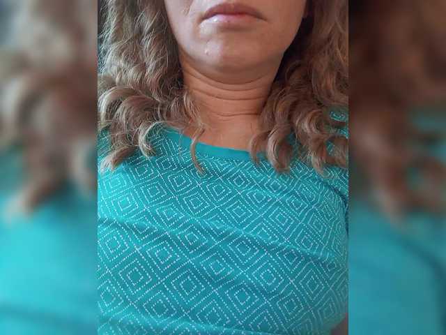 Lena-33's BongaCams show and profile