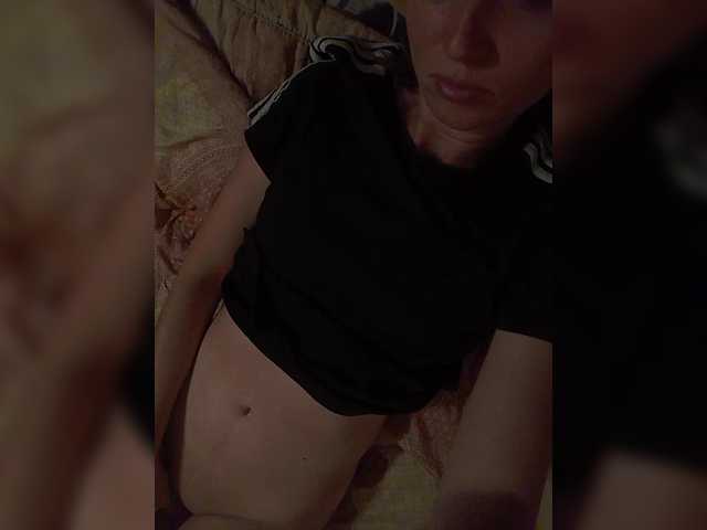 Lena-33 on BongaCams