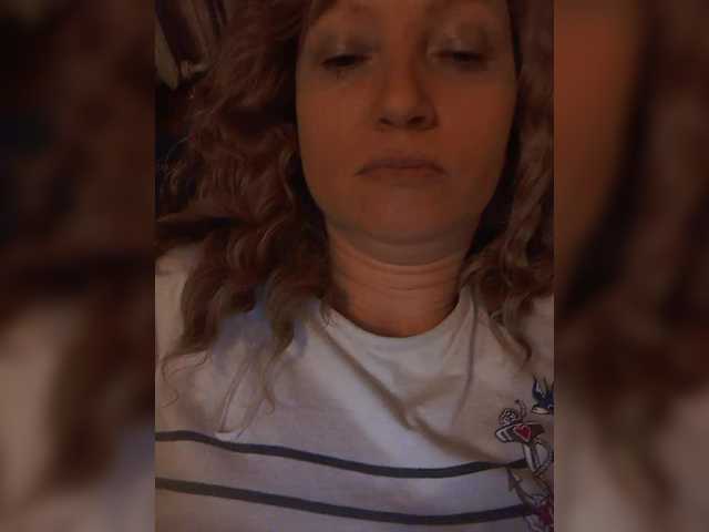 Lena-33's BongaCams show and profile