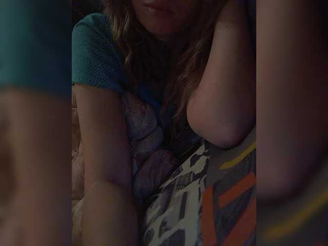 Lena-33's BongaCams show and profile