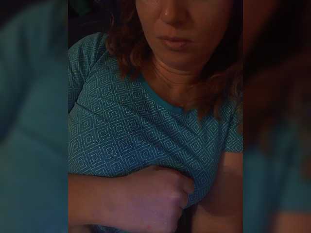 Lena-33's BongaCams show and profile