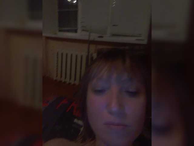 Lena-33's BongaCams show and profile