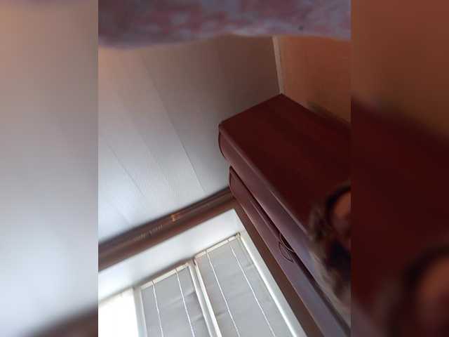 Lena-33's BongaCams show and profile