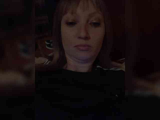 Lena-33 webcam