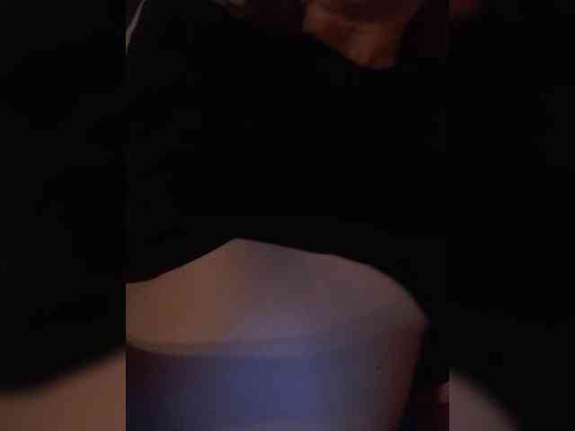 Lena-33 webcam