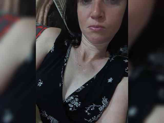 Lena-33 webcam