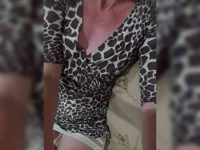 Shaved white, Shaved mature, Group chat for 20 39 tokens, Full privates for..., cam4 mobile 7