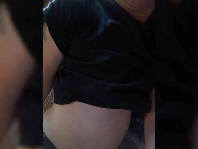 Lena-33 webcam