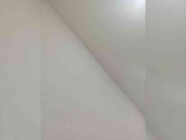 Lena-33 webcam