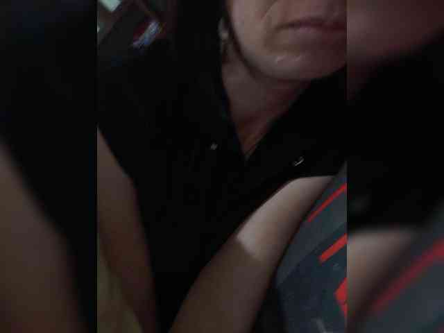 Lena-33 webcam