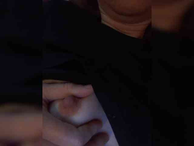Lena-33 webcam