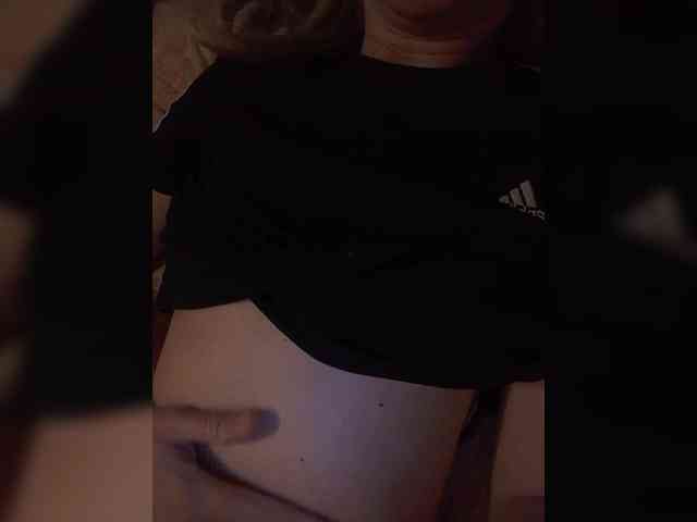 Lena-33 webcam