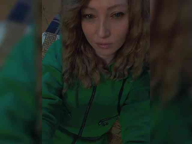 live voyeur cam Lena-33