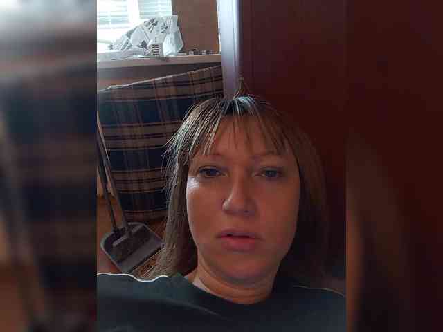 Lena-33 webcam