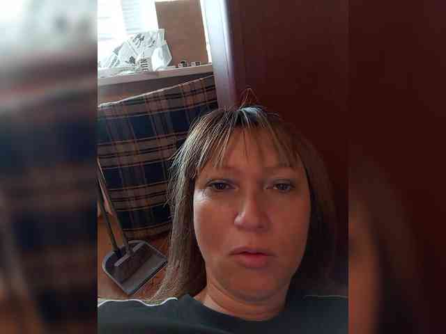 Lena-33 webcam