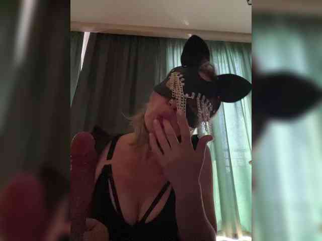 ValeryaGold webcam