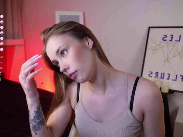 striptease chat LunaLust18