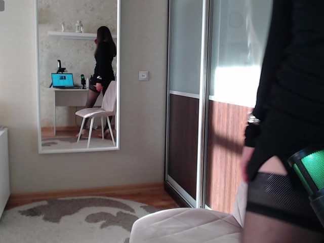 Konfetti's BongaCams show and profile