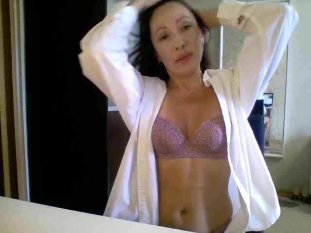 Lina_Lina webcam