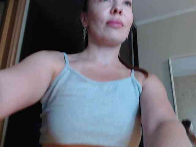 Lina_Lina webcam