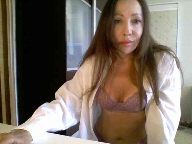 Lina_Lina webcam