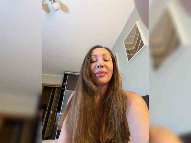 Lina_Lina webcam