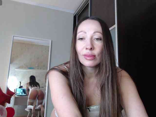 Lina_Lina webcam