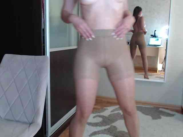Lina_Lina webcam