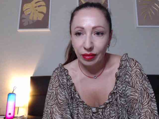 Lina_Lina webcam