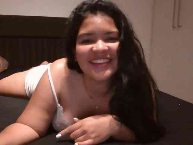 PielMorenaxxx webcam
