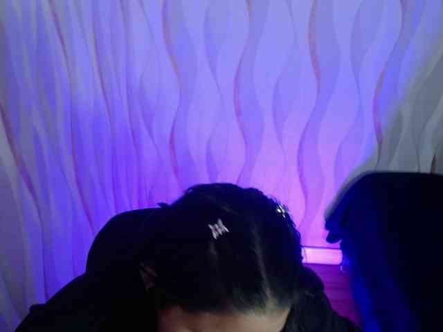 flirt chatroom LauraBree