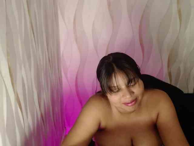 live nude sex cam LauraBree