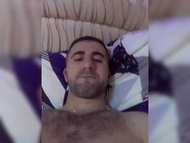 go to chat with Ali-GP