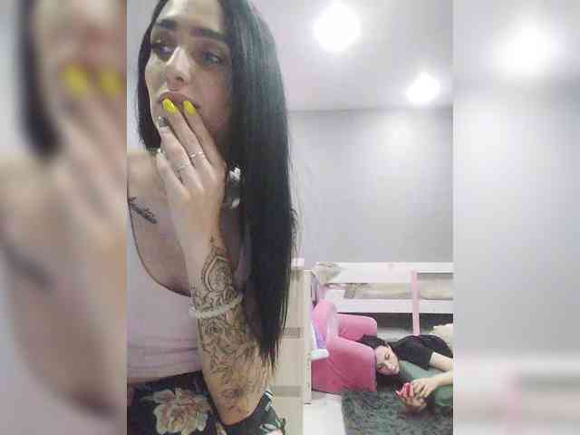 BlackGirls1 webcam