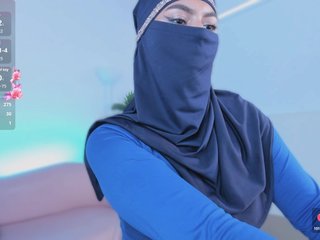 kylie-soraya Porn Show
