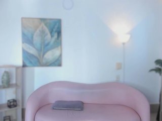 kylie-soraya Porn Show