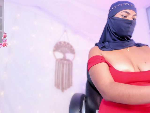 kylie-soraya's BongaCams show and profile