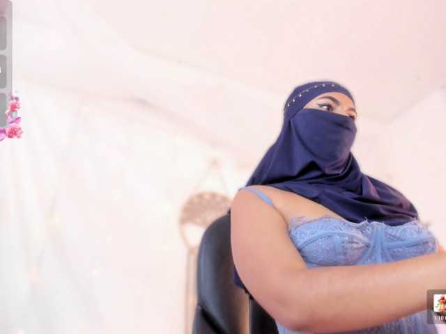 kylie-soraya's BongaCams show and profile