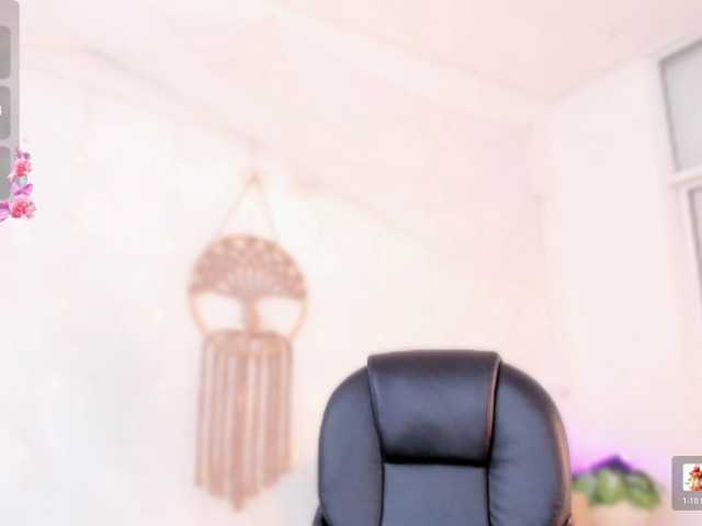 kylie-soraya's BongaCams show and profile