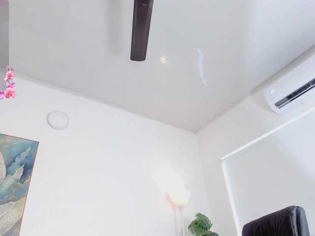 kylie-soraya's BongaCams show and profile