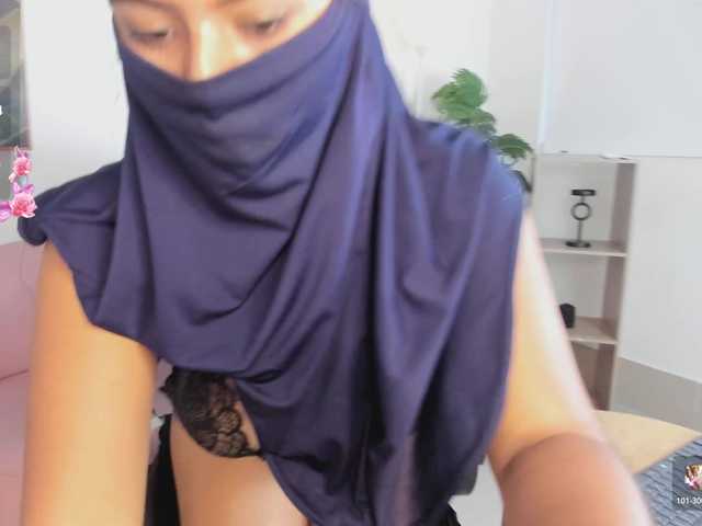 kylie-soraya's BongaCams show and profile