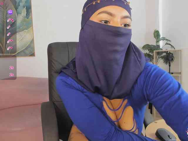 kylie-soraya kylie-soraya