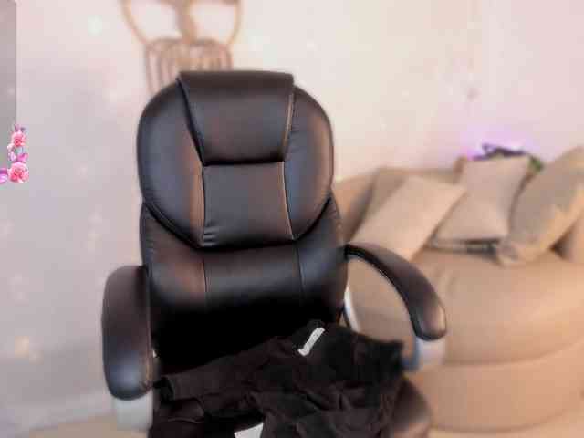 kylie-soraya kylie-soraya