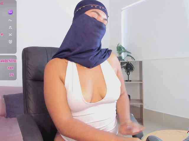 kylie-soraya kylie-soraya