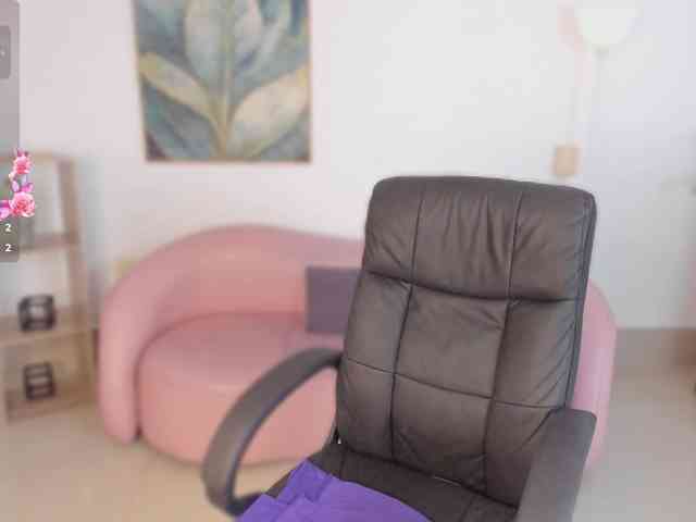 kylie-soraya kylie-soraya