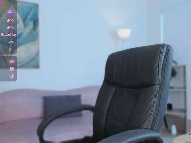 kylie-soraya kylie-soraya