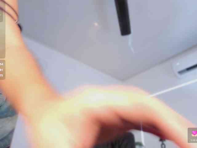 kylie-soraya webcam